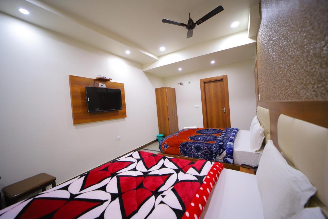 Hotel Royal Phoenix Agra  Zewnętrze zdjęcie