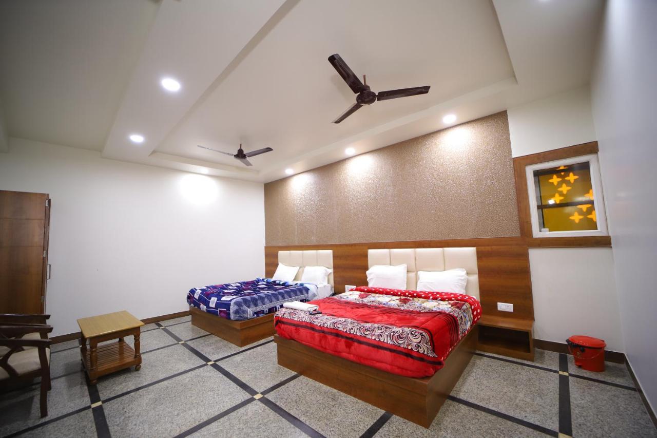 Hotel Royal Phoenix Agra  Zewnętrze zdjęcie